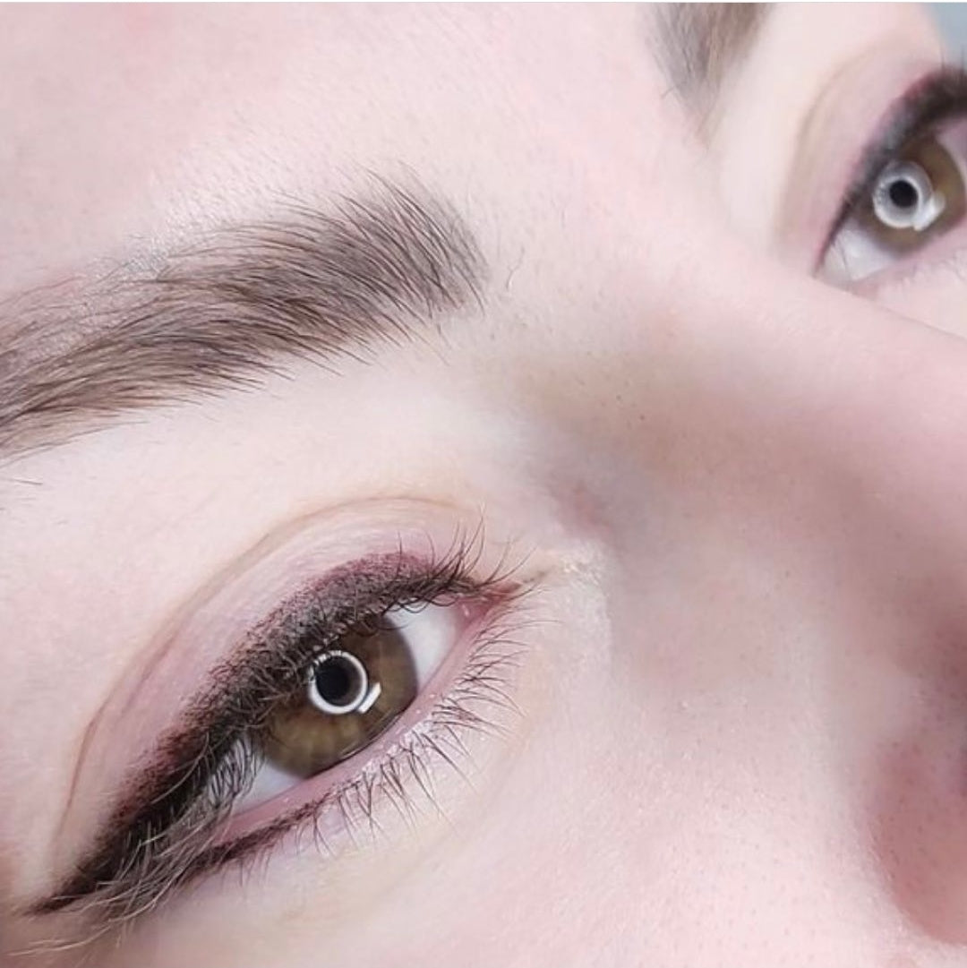 Eyeliner (upper & lower)